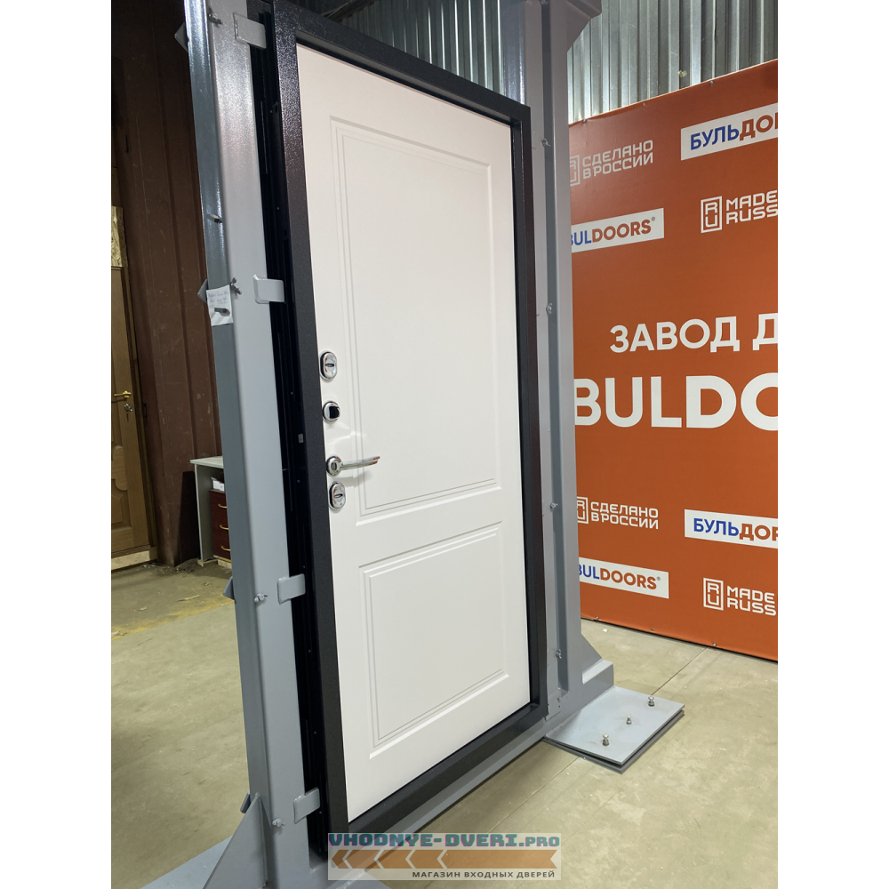 Дверь Бульдорс TERMO WHITE